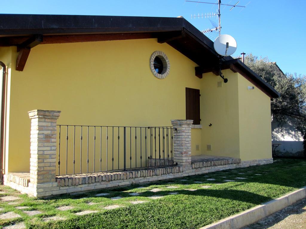 Agriturismo Tenuta Santa Maria Notaresco Εξωτερικό φωτογραφία